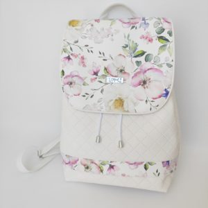 Ruksak rozkvitnuté kvety